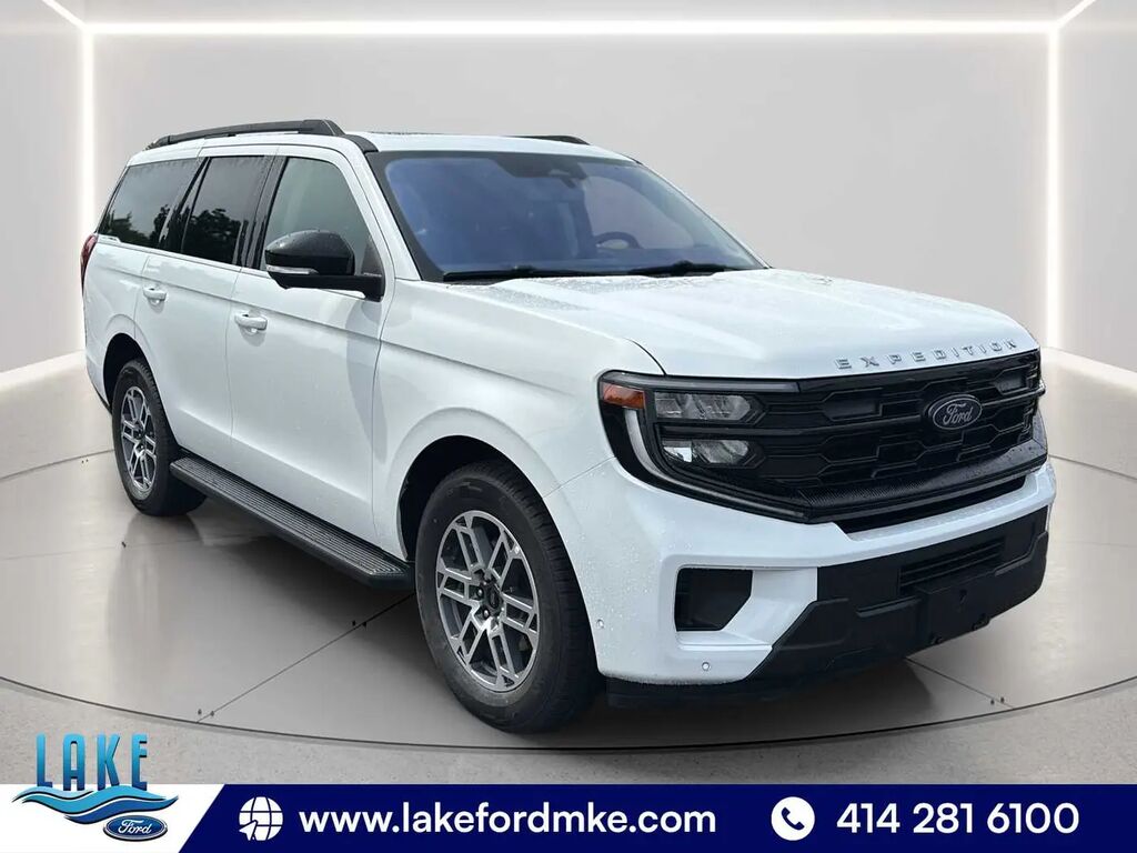 2025 Ford Expedition Active — photo 1 of 26