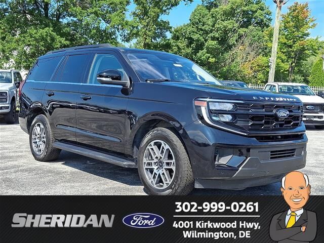 2025 Ford Expedition Active — photo 1 of 13