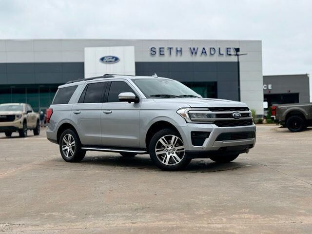2023 Ford Expedition XLT