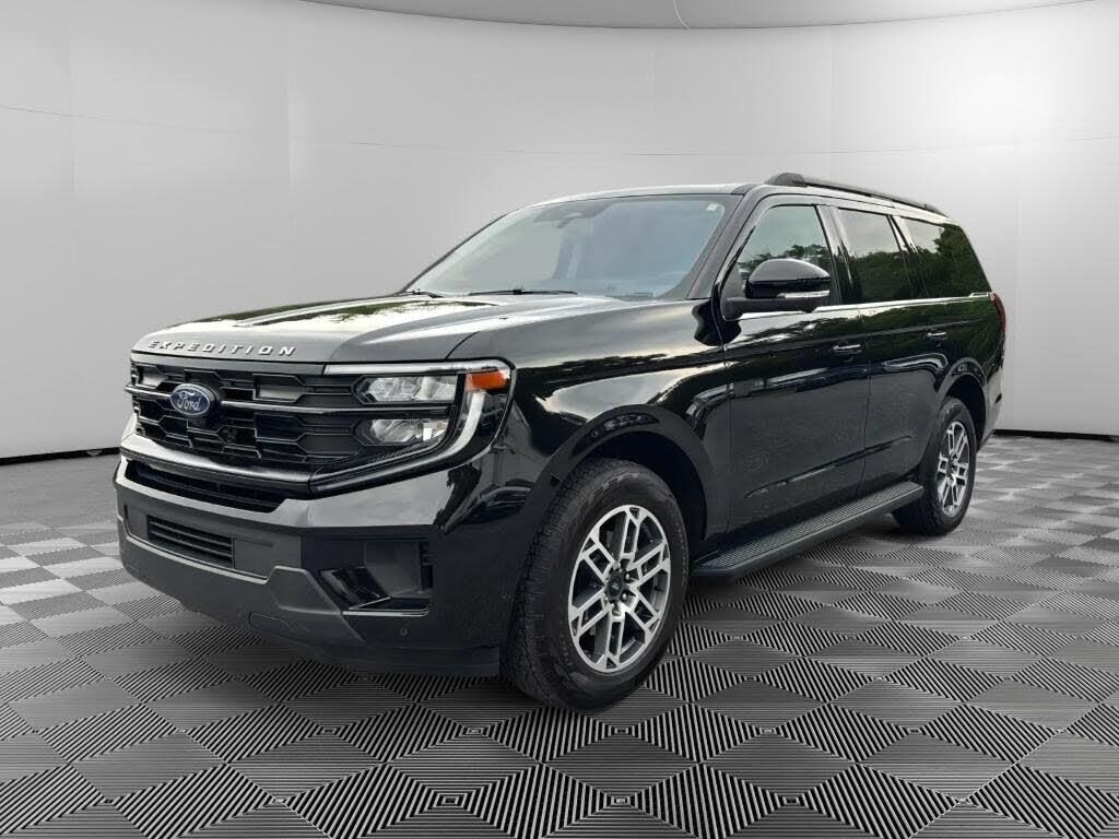 2025 Ford Expedition Active — photo 1 of 1