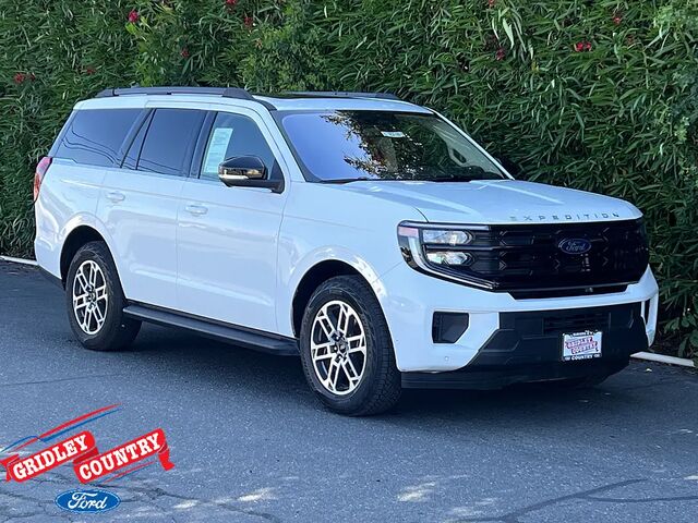 2025 Ford Expedition Active