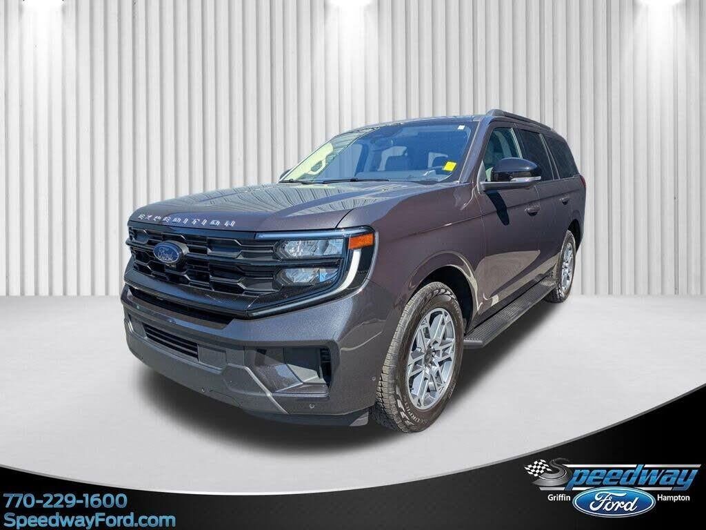 2025 Ford Expedition Active — photo 1 of 14