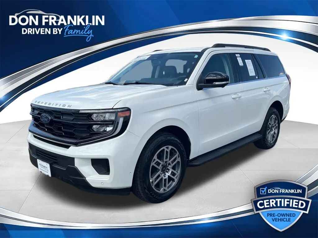 2025 Ford Expedition Active — photo 1 of 13