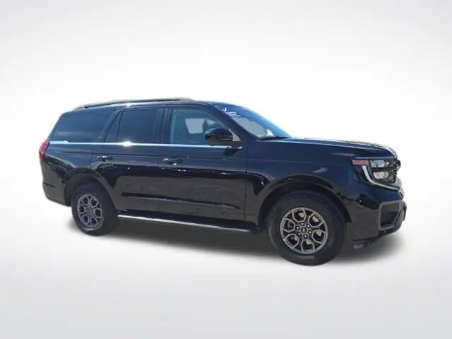 2025 Ford Expedition Active — photo 1 of 13