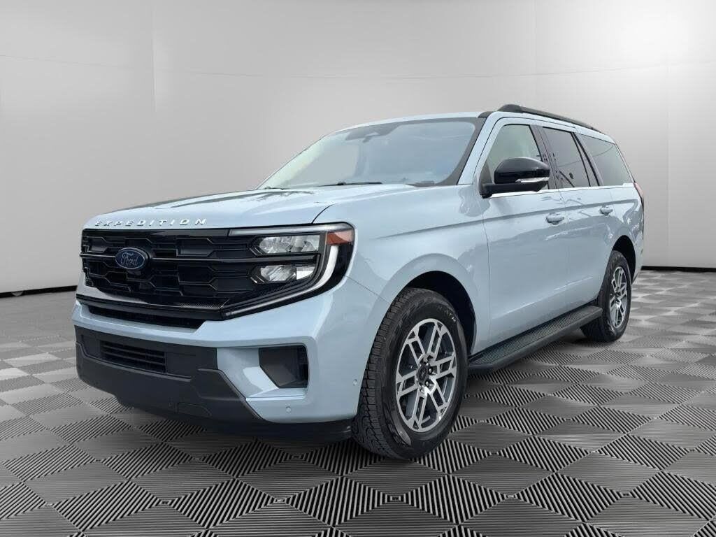 2025 Ford Expedition Active — photo 1 of 1
