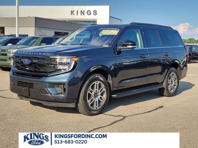 2025 Ford Expedition Active — photo 1 of 13