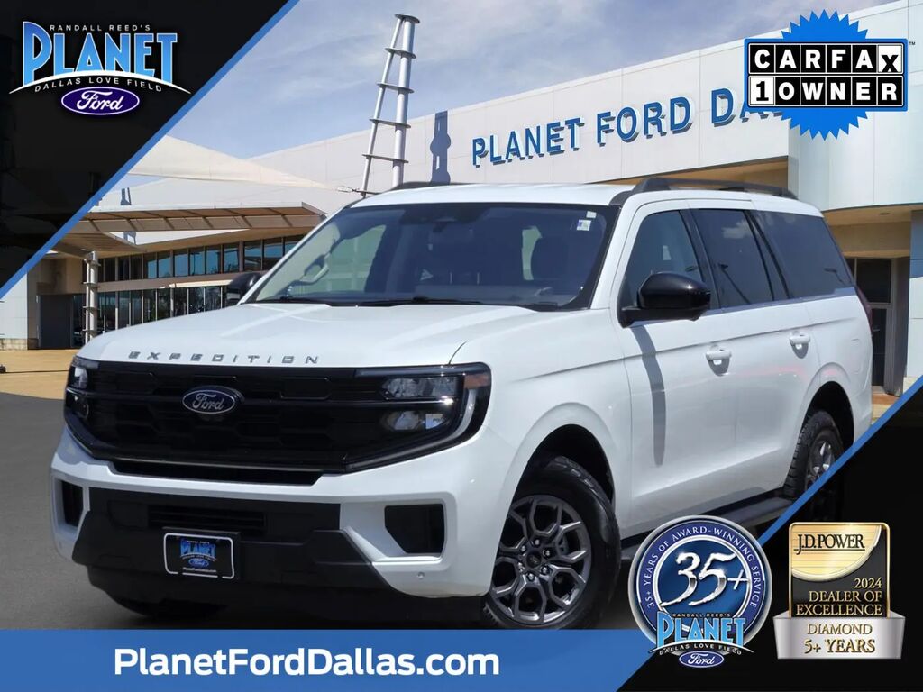 2025 Ford Expedition Active — photo 1 of 13