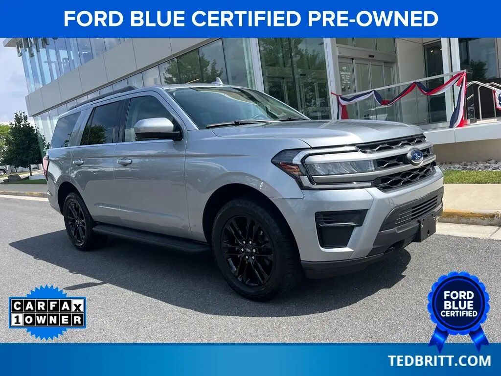 2024 Ford Expedition XLT — photo 1 of 4