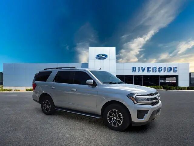 2022 Ford Expedition XLT
