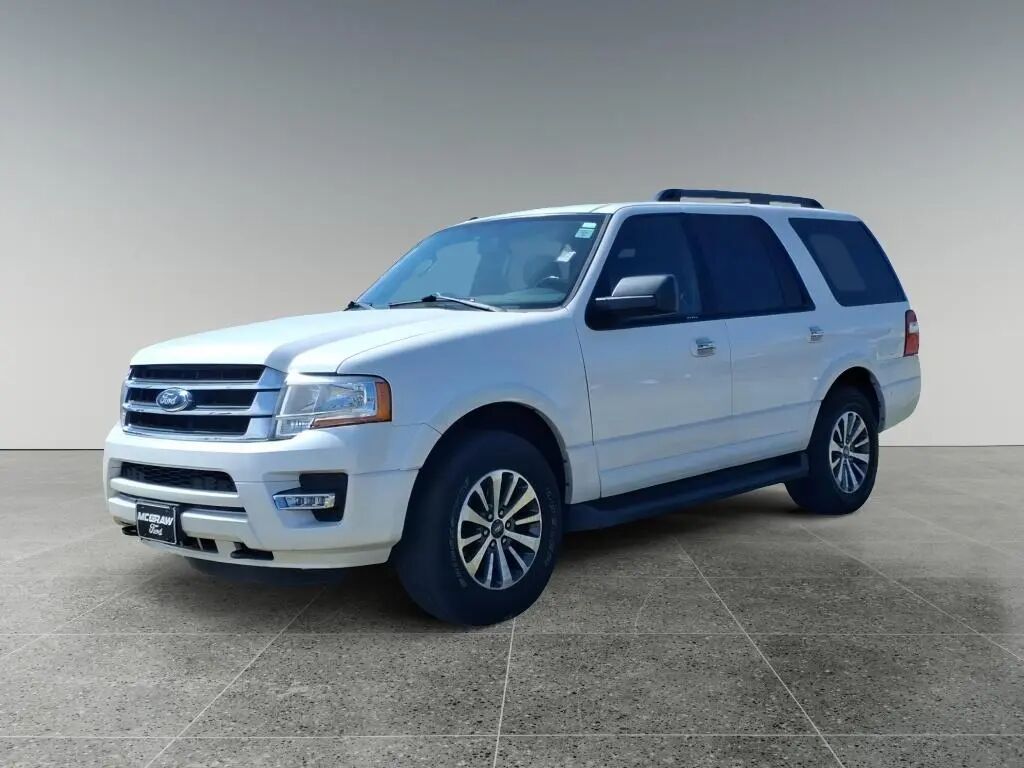2017 Ford Expedition XLT — photo 1 of 13