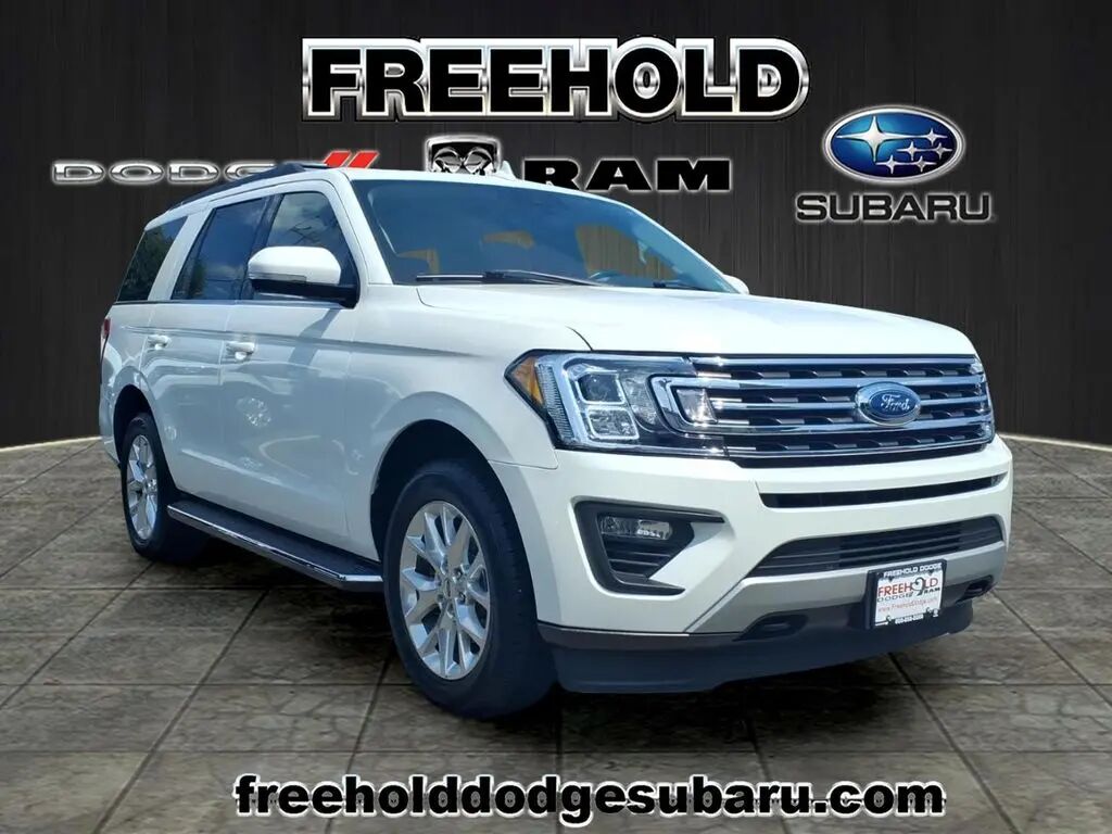 2021 Ford Expedition XLT — photo 1 of 13
