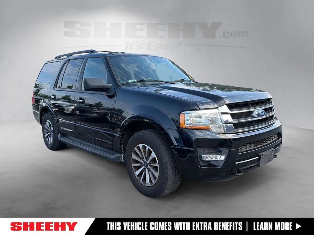 2016 Ford Expedition XLT — photo 1 of 13