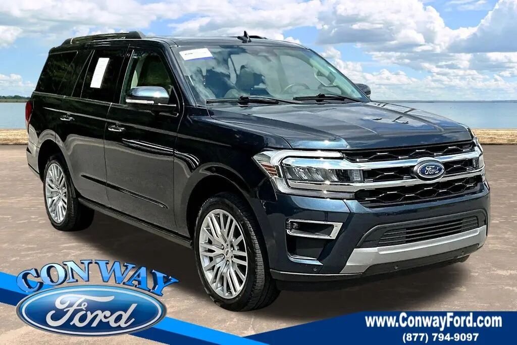 2024 Ford Expedition Limited — photo 1 of 12
