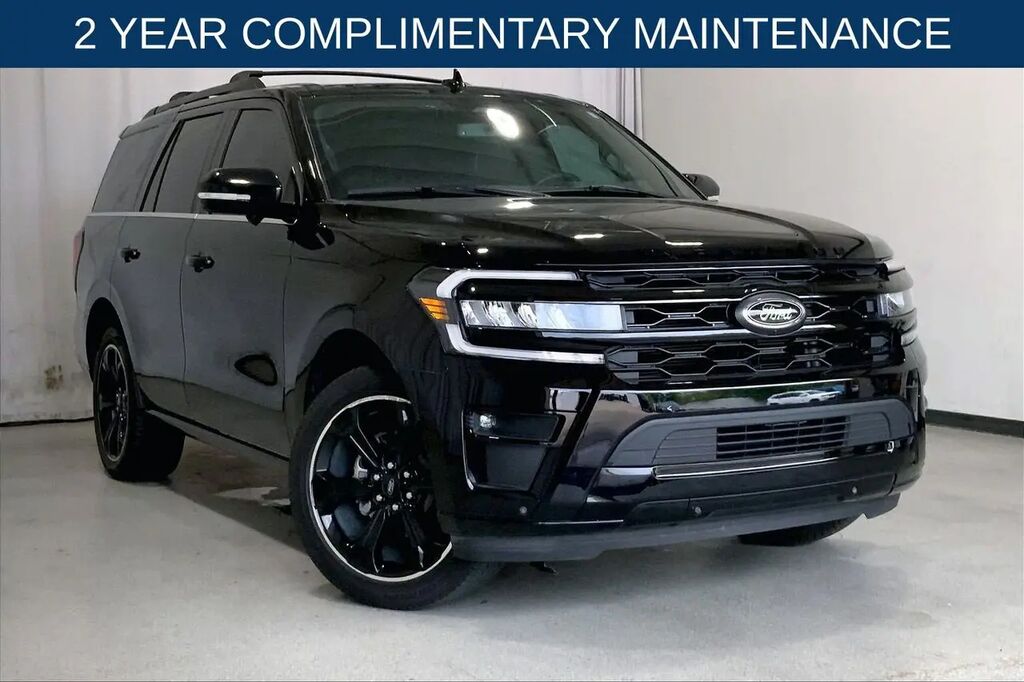 2024 Ford Expedition Limited — photo 1 of 13