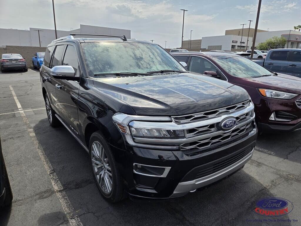 2023 Ford Expedition Platinum — photo 1 of 1
