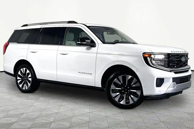 2025 Ford Expedition Platinum