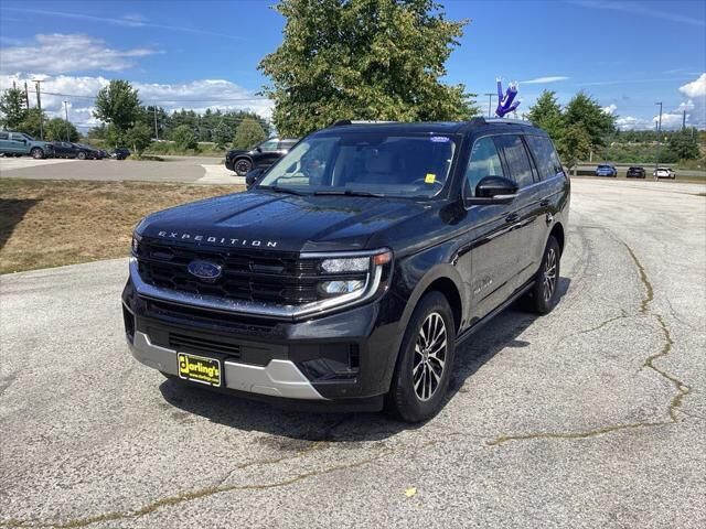 2025 Ford Expedition Platinum — photo 1 of 5