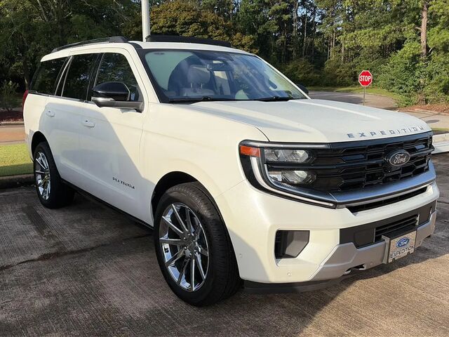 2025 Ford Expedition Platinum