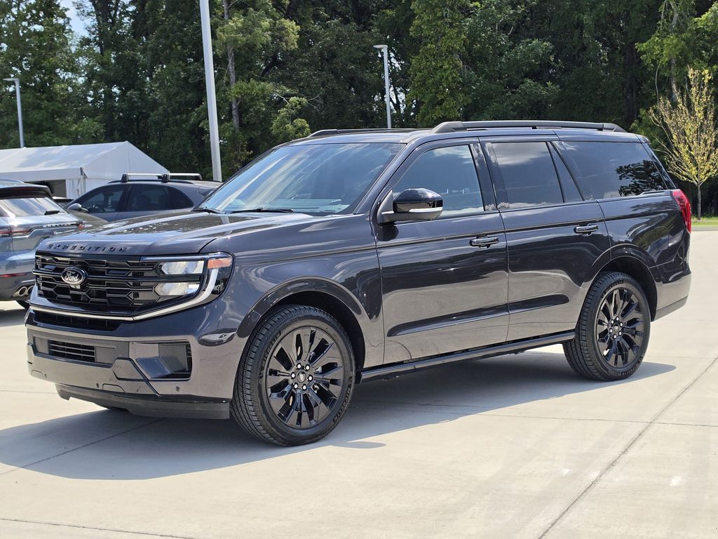 2025 Ford Expedition Platinum — photo 1 of 13