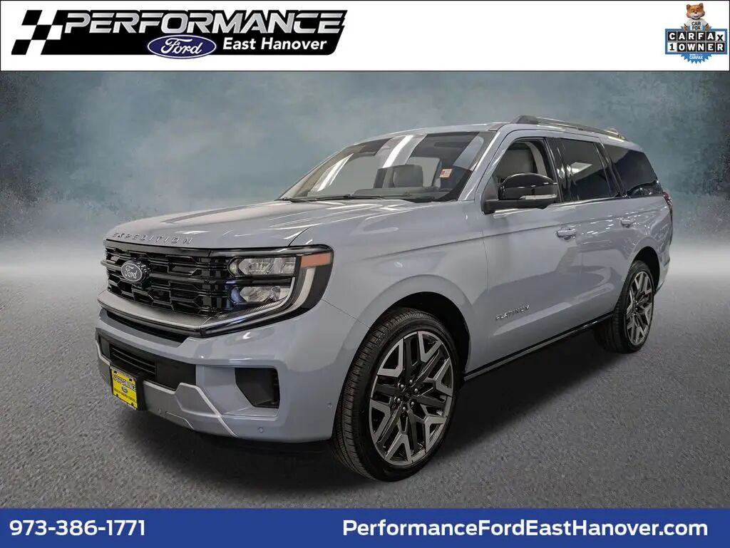2025 Ford Expedition Platinum — photo 1 of 8