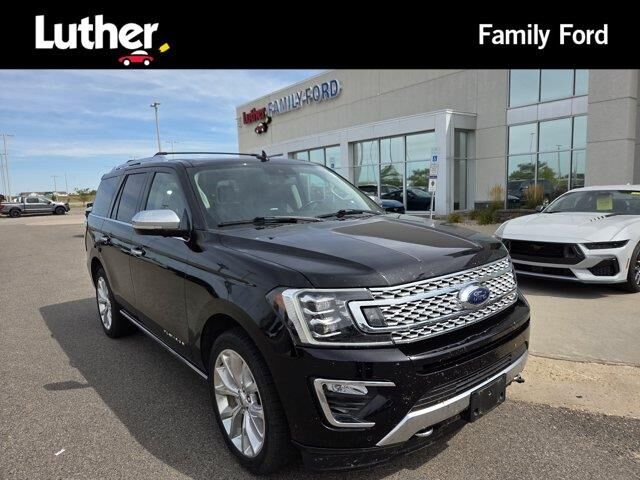 2019 Ford Expedition Platinum — photo 1 of 13