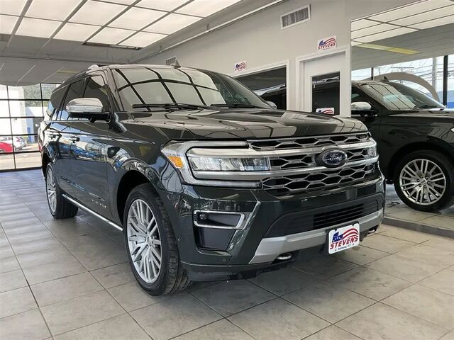 2022 Ford Expedition Platinum