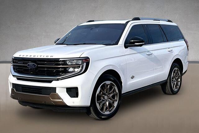 2025 Ford Expedition King Ranch — photo 1 of 13