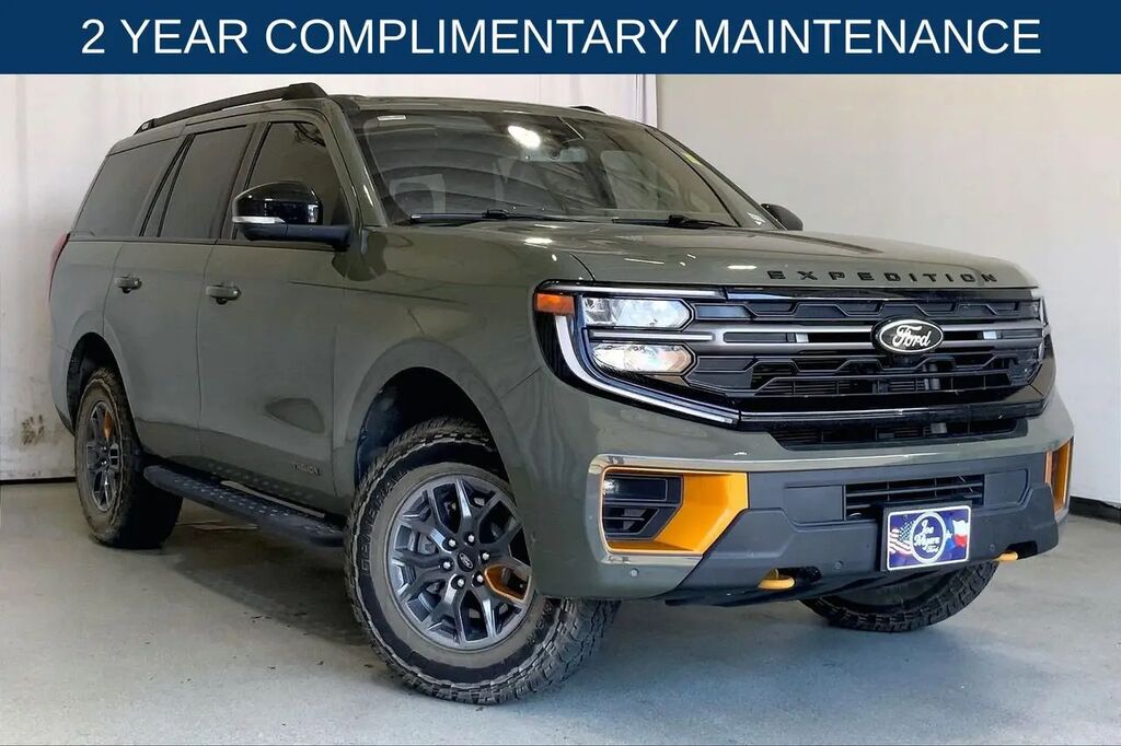 2025 Ford Expedition Tremor — photo 1 of 13