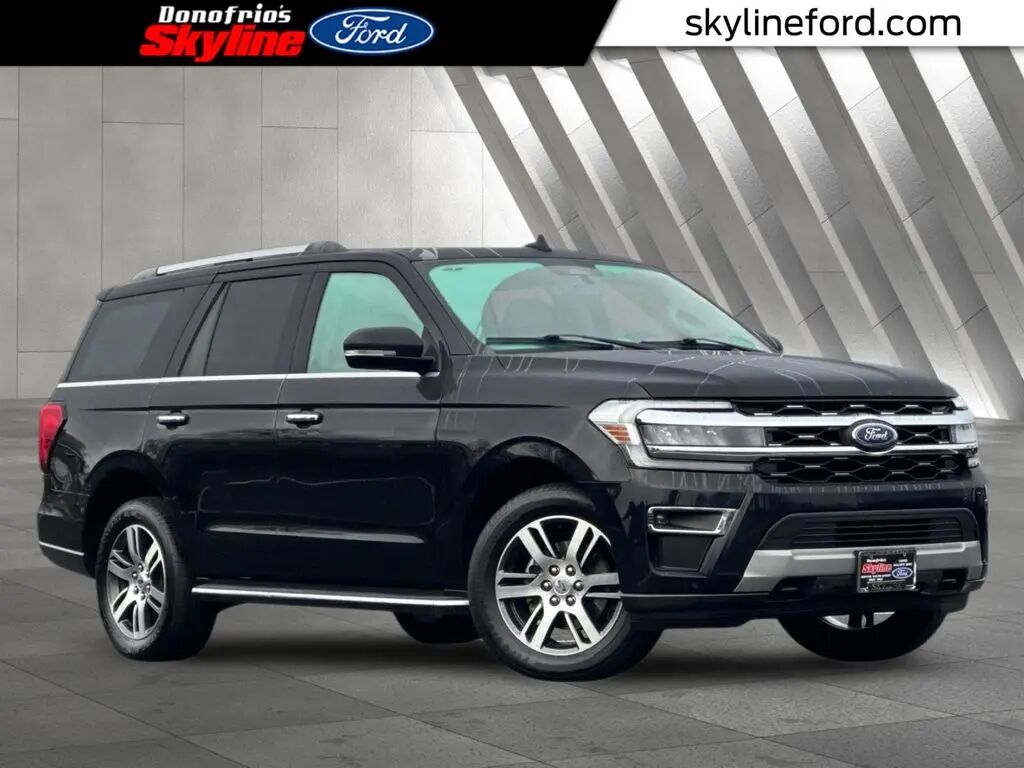 2023 Ford Expedition Limited — photo 1 of 13