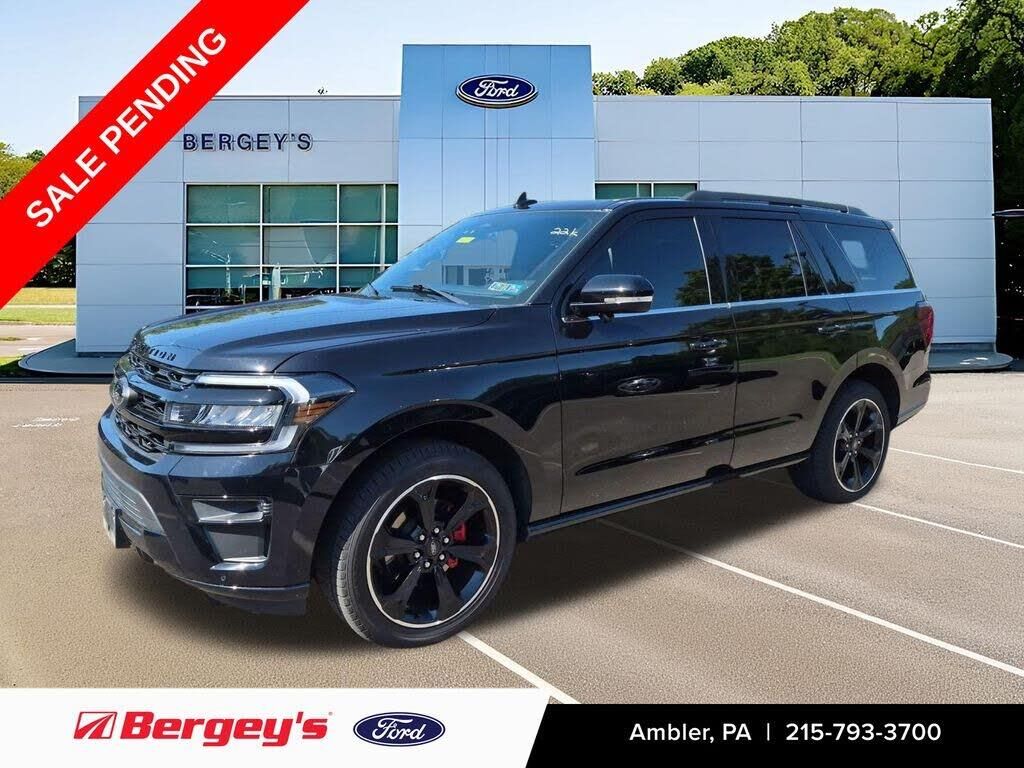 2023 Ford Expedition Limited — photo 1 of 1