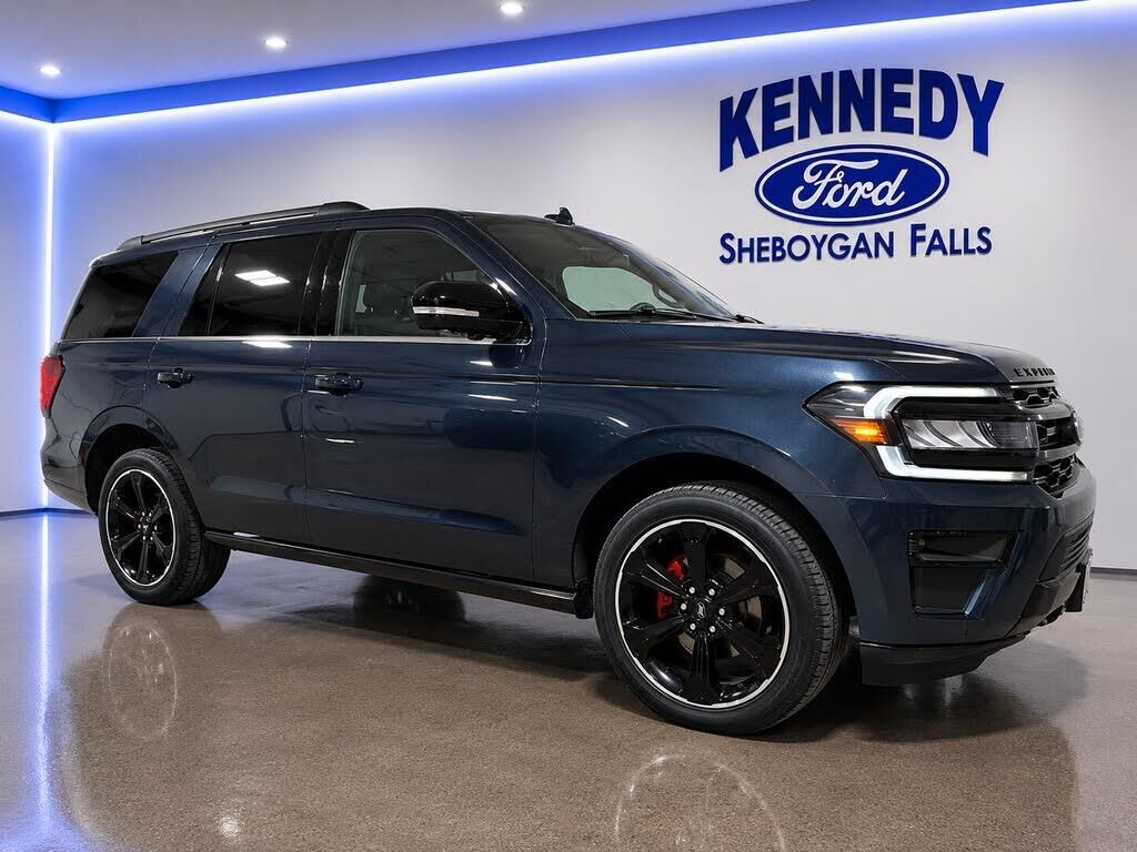 2023 Ford Expedition Limited — photo 1 of 1
