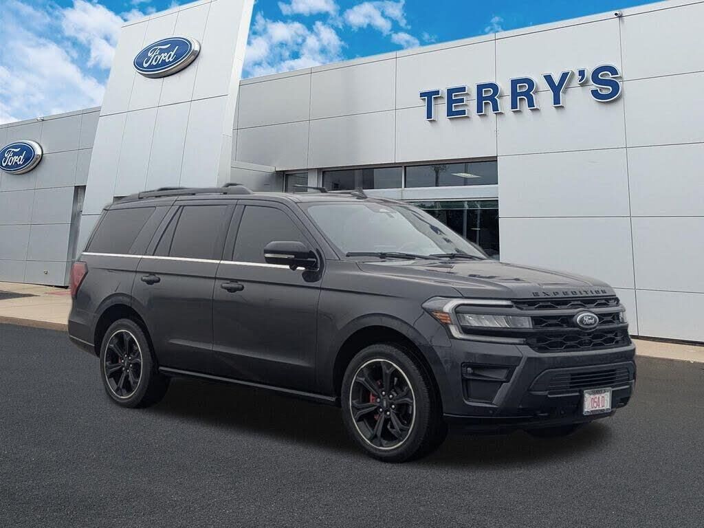 2023 Ford Expedition Limited — photo 1 of 1