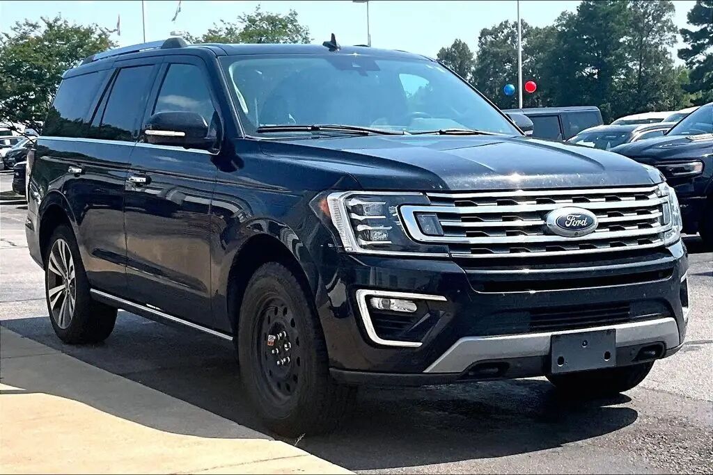 2021 Ford Expedition Limited — photo 1 of 8