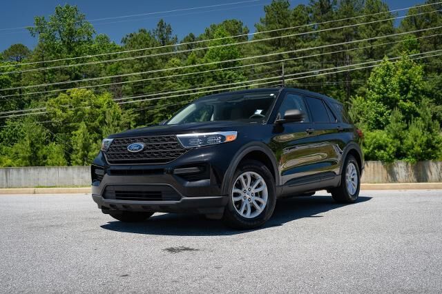 2021 Ford Explorer Base
