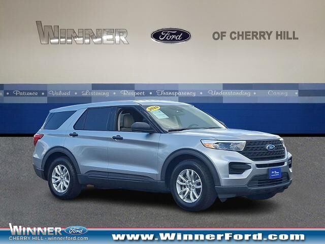 2020 Ford Explorer Base