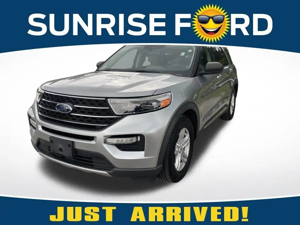 2021 Ford Explorer XLT — photo 1 of 13