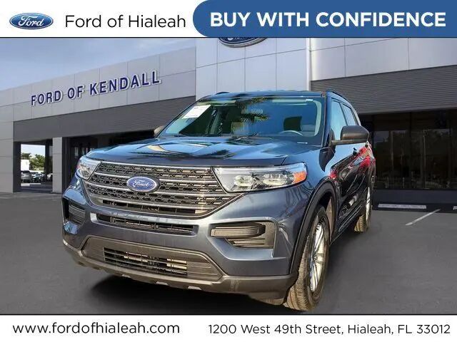 2023 Ford Explorer XLT — photo 1 of 13