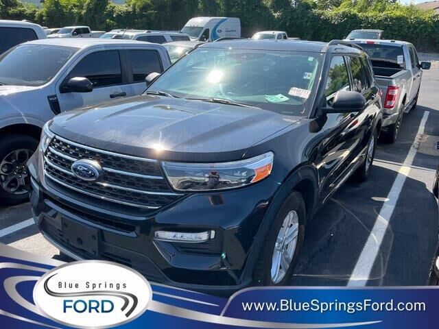 2024 Ford Explorer XLT — photo 1 of 6