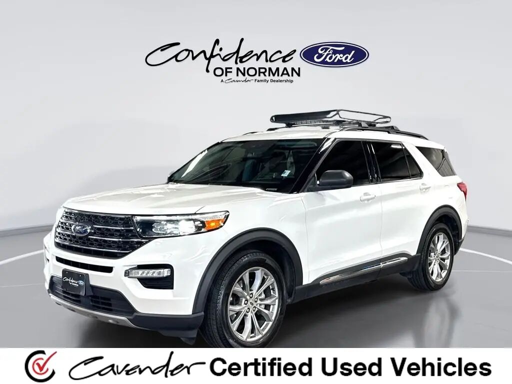 2024 Ford Explorer XLT — photo 1 of 10