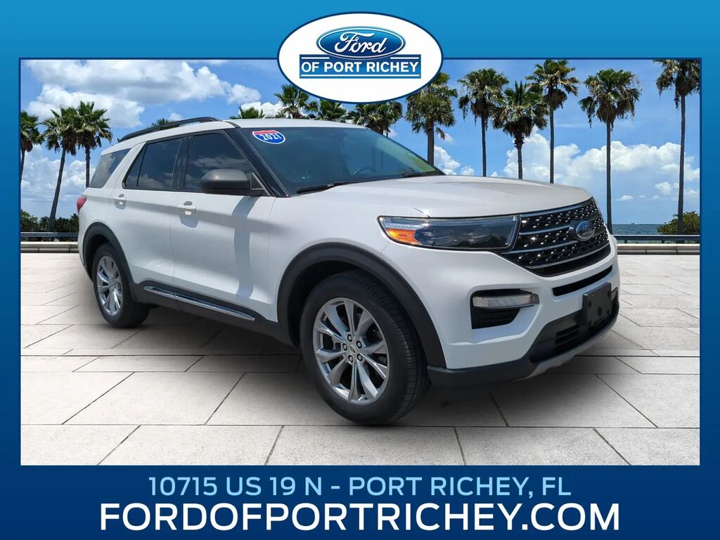 2021 Ford Explorer XLT — photo 1 of 13