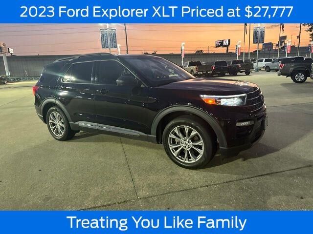 2023 Ford Explorer XLT