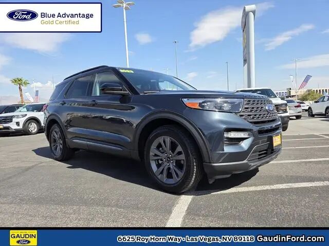 2023 Ford Explorer XLT — photo 1 of 12