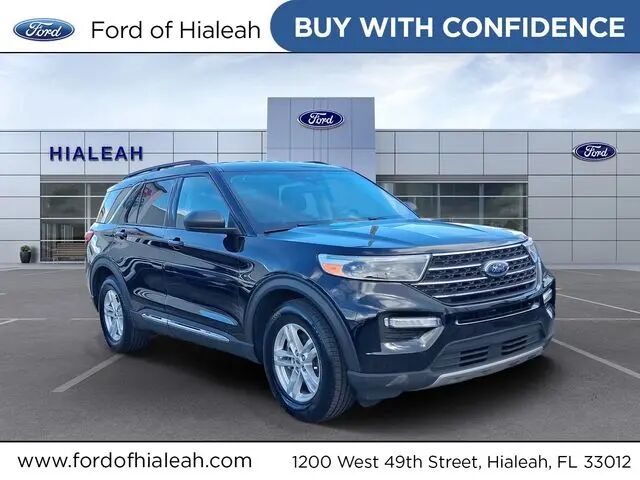 2023 Ford Explorer XLT — photo 1 of 13