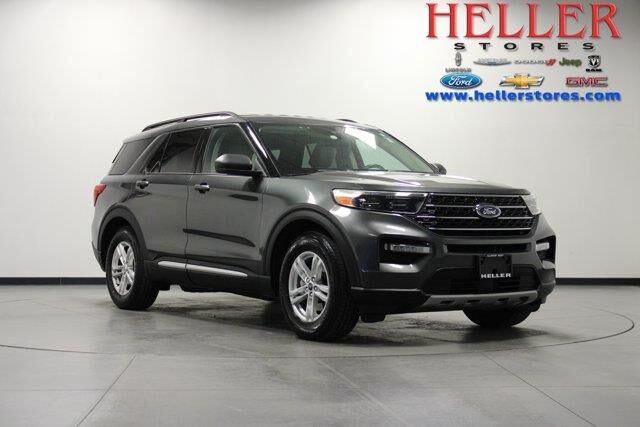 2020 Ford Explorer XLT — photo 1 of 13