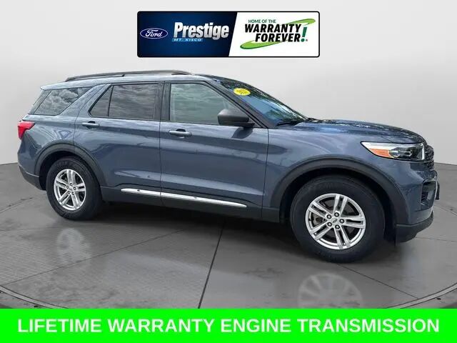 2021 Ford Explorer XLT — photo 1 of 13