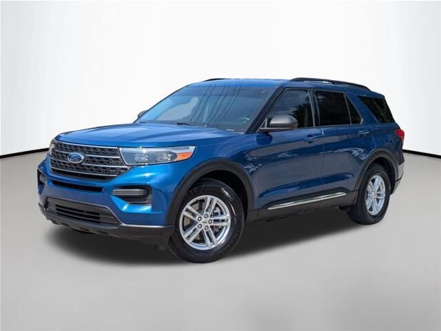 2022 Ford Explorer XLT — photo 1 of 13