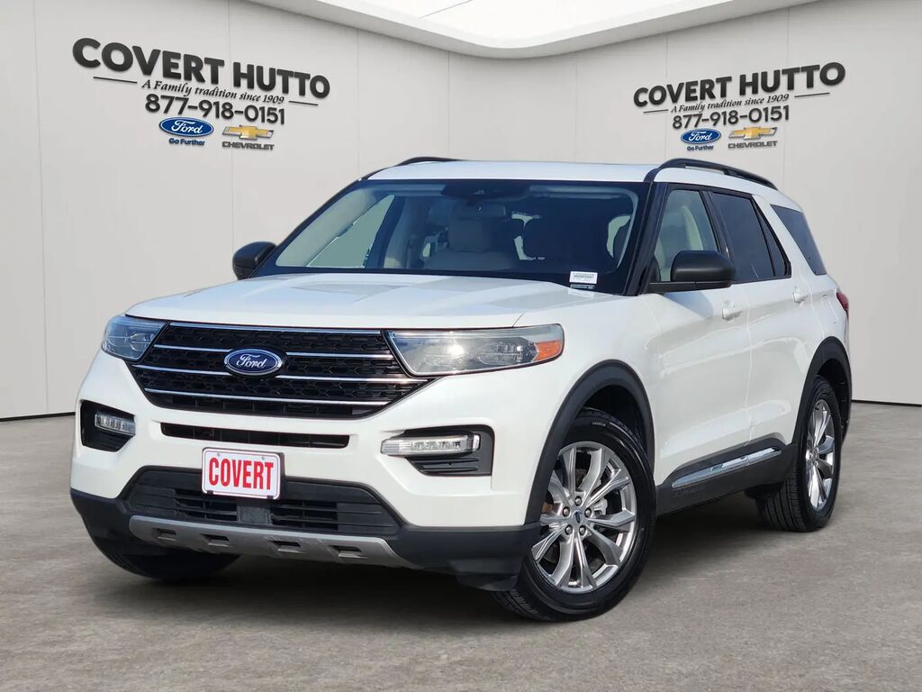 2020 Ford Explorer XLT — photo 1 of 13