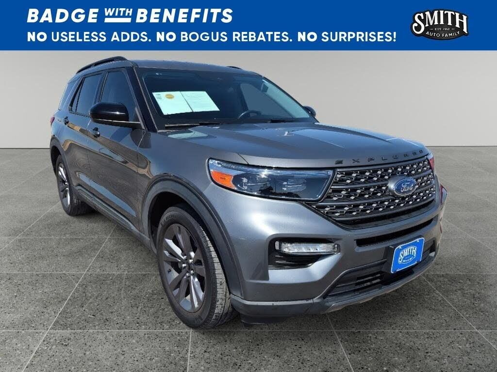 2023 Ford Explorer XLT — photo 1 of 1