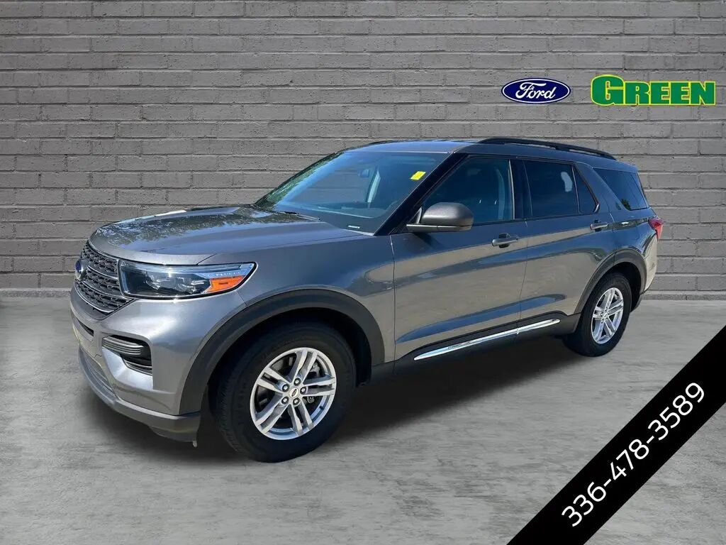 2022 Ford Explorer XLT — photo 1 of 13