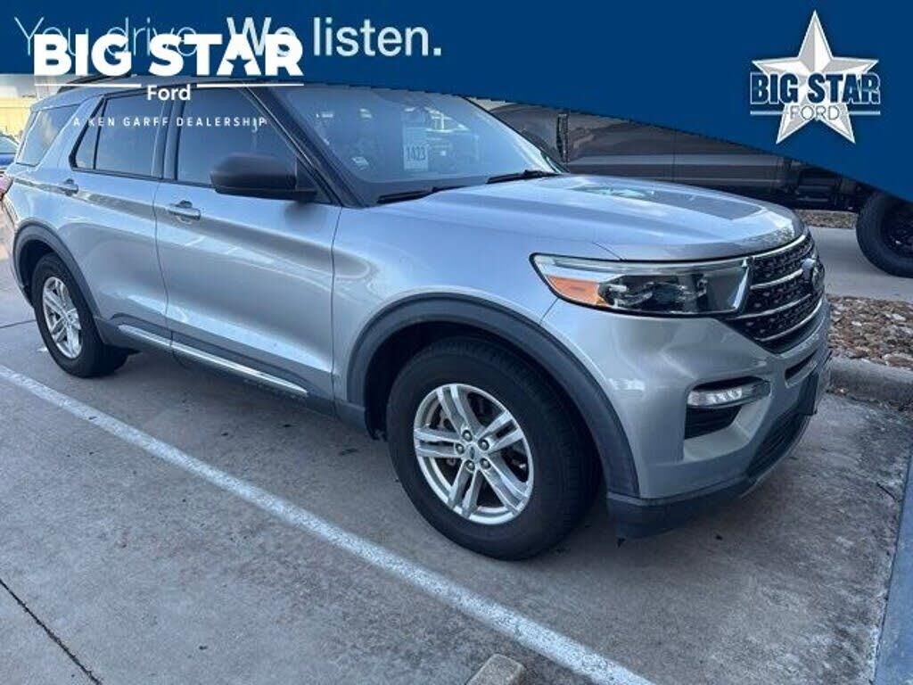 2020 Ford Explorer XLT — photo 1 of 1